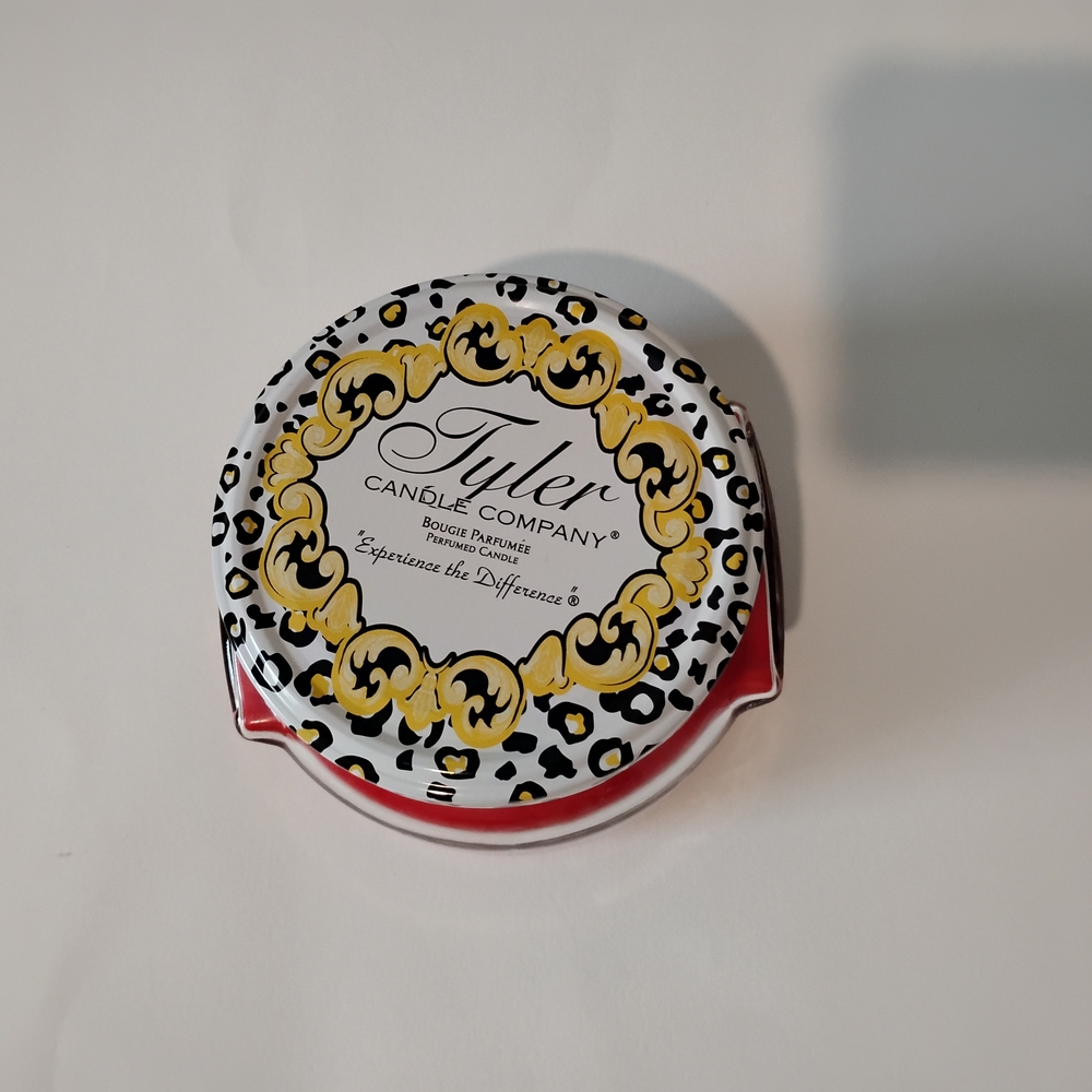 Black and Gold Vintage Candle Holder